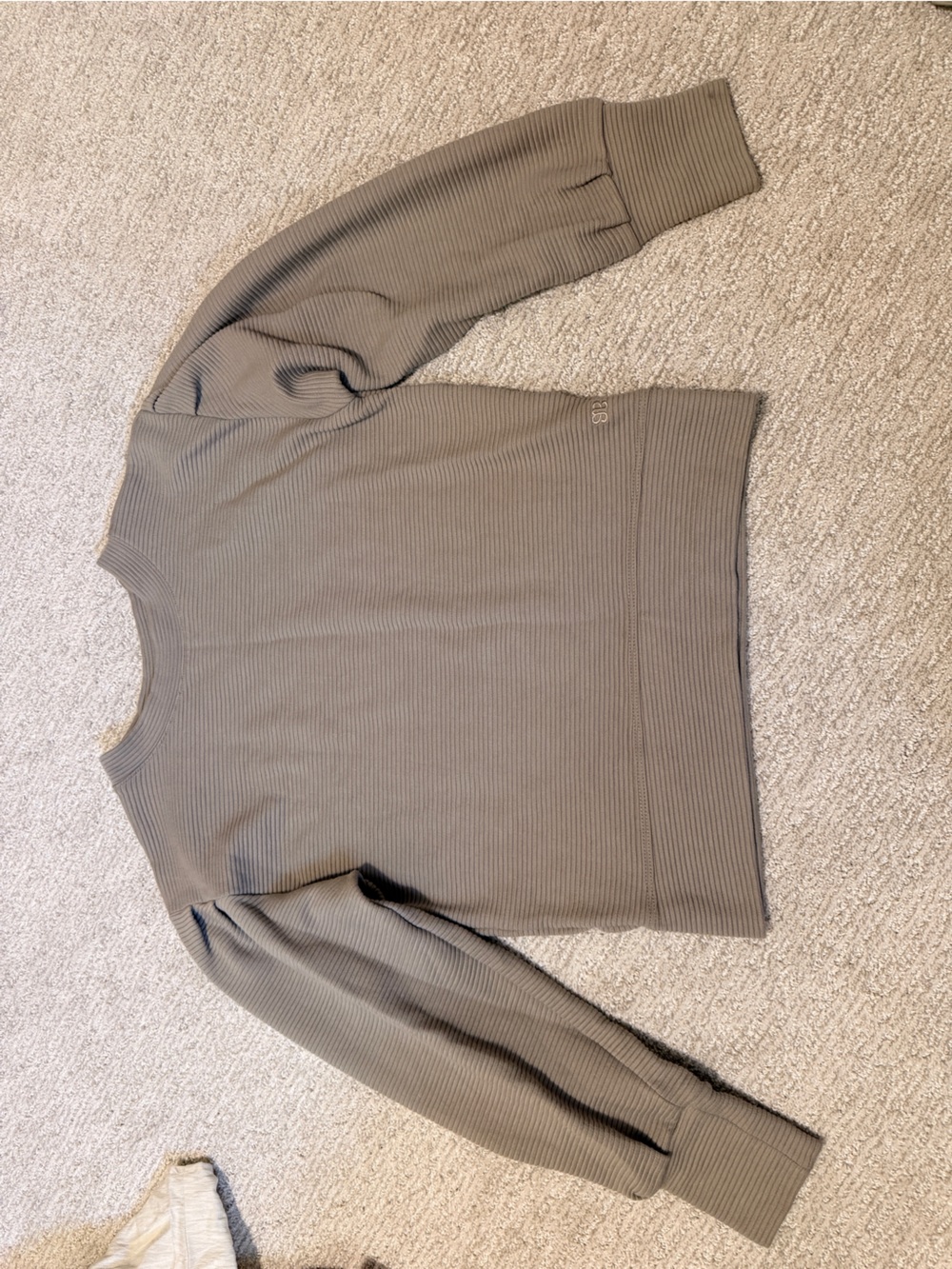 Albion Ribbed Crewneck Sweater in Taupe